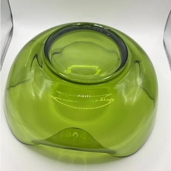 Vintage Avocado Green Glass Folded Edge Bowl - Picture 2 of 3